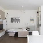 Διαμέρισμα Elegante Bilocale In Zona Risorgimento Μιλάνο
