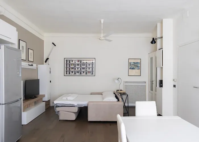 아파트 Elegante Bilocale In Zona Risorgimento 밀라노